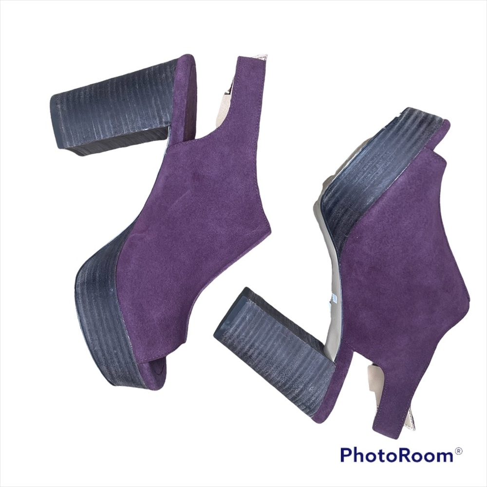 Michael Michael Kors Piper Sling Size 6.5 suede purple